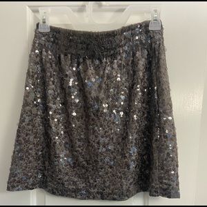 Garnet Hill Mini Skirt, gray sequined, NWOT, Sz small